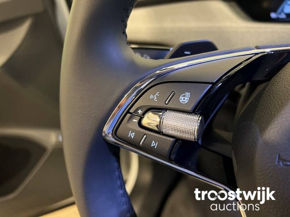 Skoda Enyaq iV 80 77 kWh 204hp 2022, R-401-NV