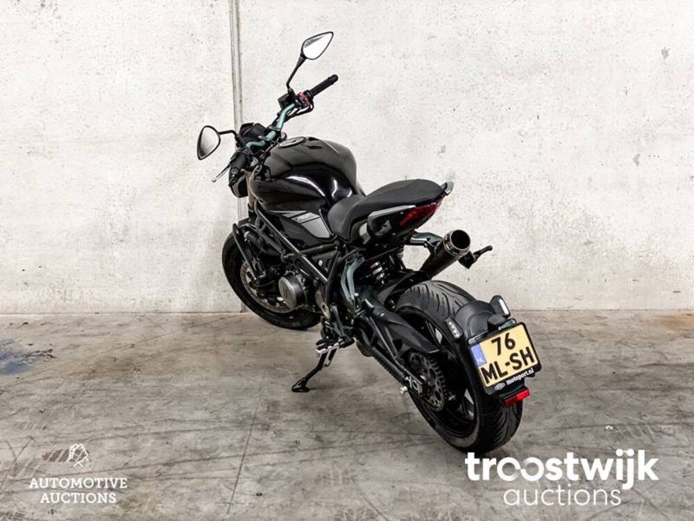 Benelli 752S Naked Tour  77PS 2020 -Orig. NL-, 76-ML-SH