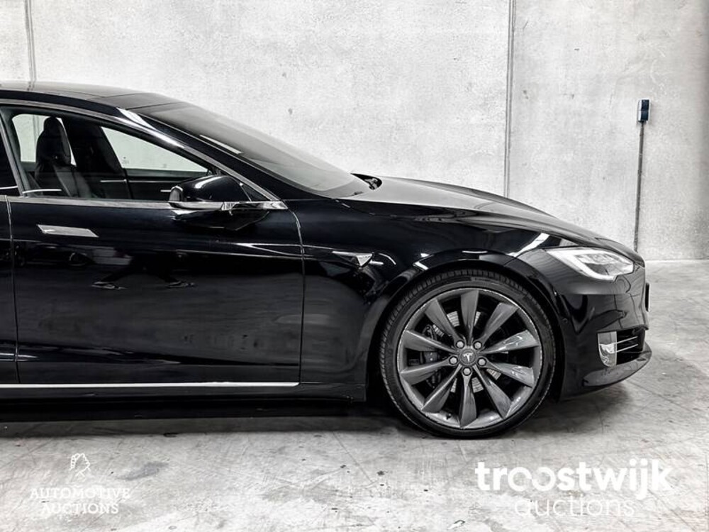 Tesla Model S 60D Base 334hp 2017 -Orig. NL-, PG-368-R