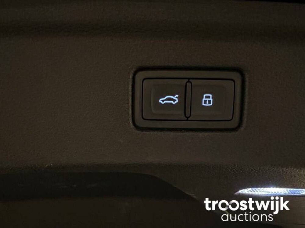 Audi A5 Sportback S-Line 40 TFSI Launch edition Sport 190 PS 2020, N-869-XH