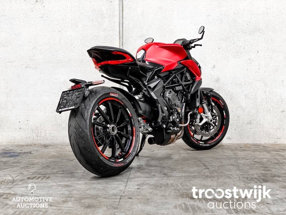 MV Agusta Rosso Dragster 798cc 110hp 2021 -Herstellergarantie-