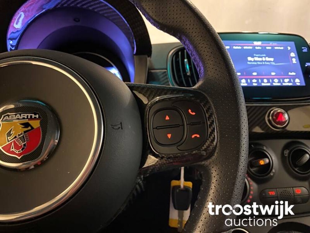 Fiat Abarth 595 PISTA  Carbon -Facelift- 160PS 2018, P-435-PN