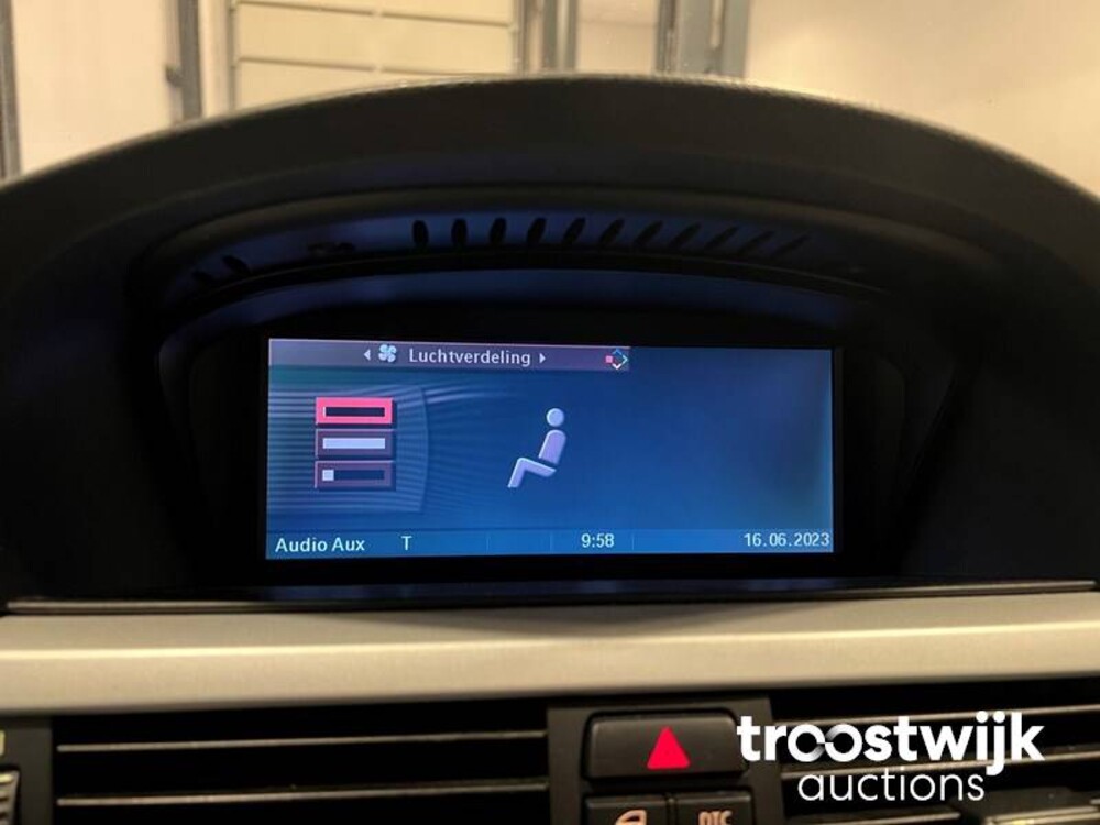 BMW 325i Coupe E92/E90 Introduction 3er 218PS 2006 -Youngtimer-, 08-TJ-RG