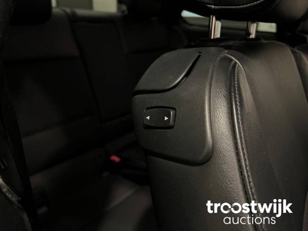 BMW 325i Coupe E92/E90 Introduction 3er 218PS 2006 -Youngtimer-, 08-TJ-RG