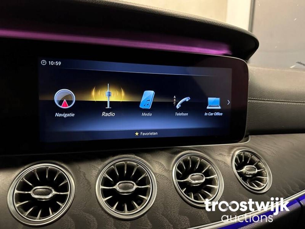 Mercedes-Benz E300 AMG Premium Plus NIEUW-MODEL 245PS 2018 -Orig. NL-, SJ-322-S