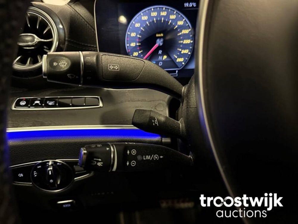 Mercedes-Benz E300 AMG Premium Plus NIEUW-MODEL 245PS 2018 -Orig. NL-, SJ-322-S