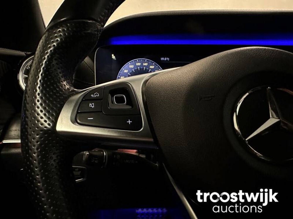 Mercedes-Benz E300 AMG Premium Plus NIEUW-MODEL 245PS 2018 -Orig. NL-, SJ-322-S