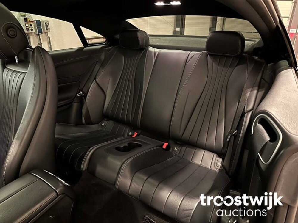 Mercedes-Benz E300 AMG Premium Plus NIEUW-MODEL 245PS 2018 -Orig. NL-, SJ-322-S