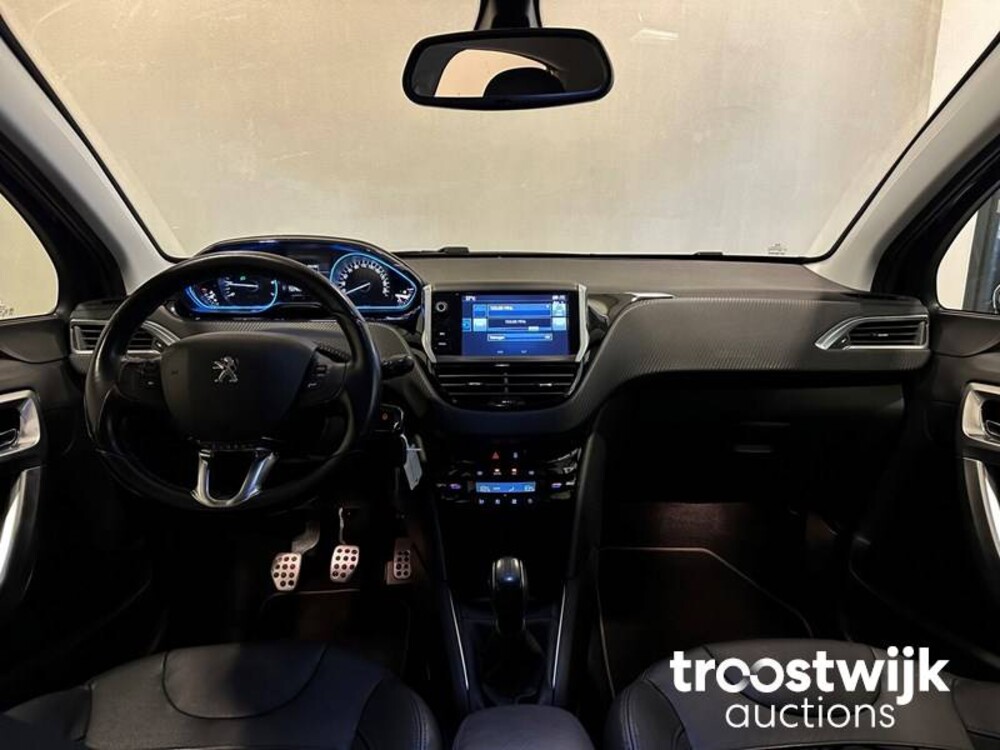 Peugeot 208 GT-line PureTech Première 110PS 2015 -Orig. NL-, GZ-044-T