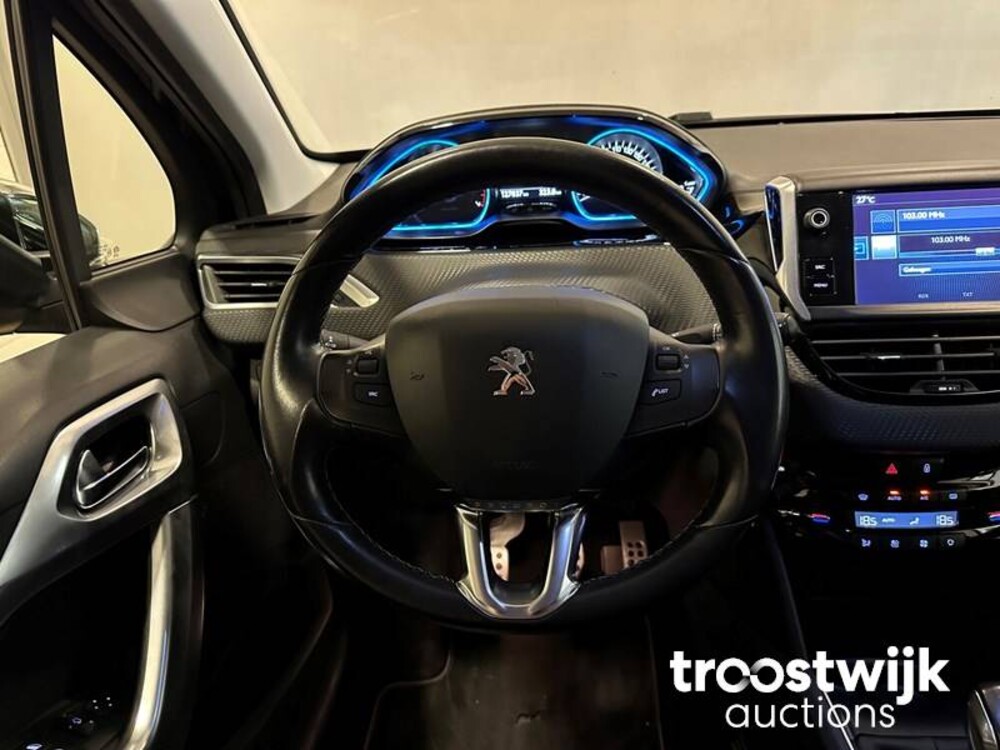 Peugeot 208 GT-line PureTech Première 110PS 2015 -Orig. NL-, GZ-044-T