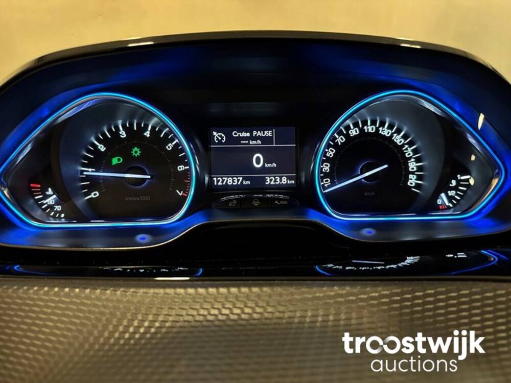 Peugeot 208 GT-line PureTech Première 110PS 2015 -Orig. NL-, GZ-044-T