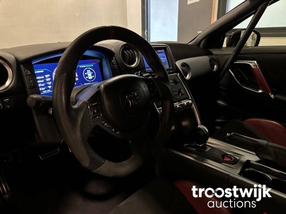 Nissan GT-R 3.8 V6 1200+pk 2009, N-933-NR