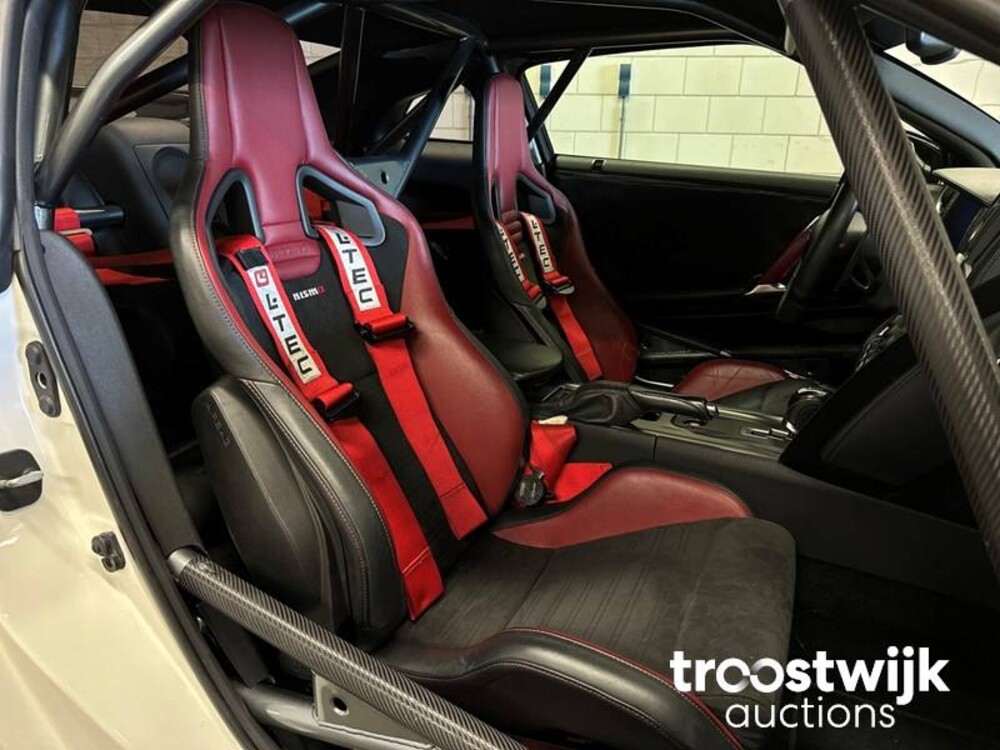 Nissan GT-R 3.8 V6 1200+pk 2009, N-933-NR