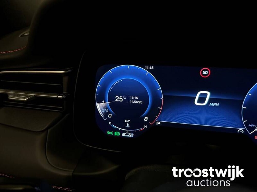 Maserati Grecale Trofeo 3.0 V6 531PS 2022 -Herstellergarantie-