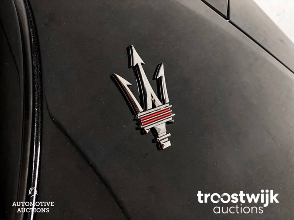 Maserati Grecale Trofeo 3.0 V6 531PS 2022 -Herstellergarantie-