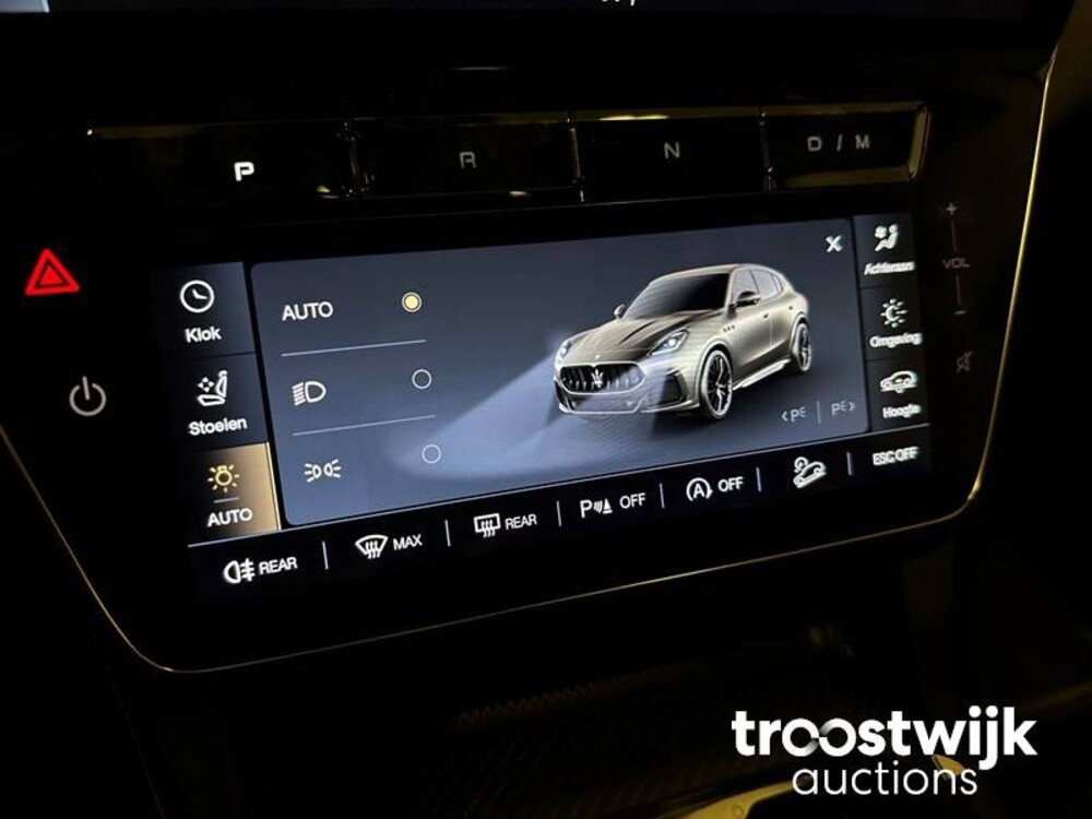 Maserati Grecale Trofeo 3.0 V6 531PS 2022 -Herstellergarantie-