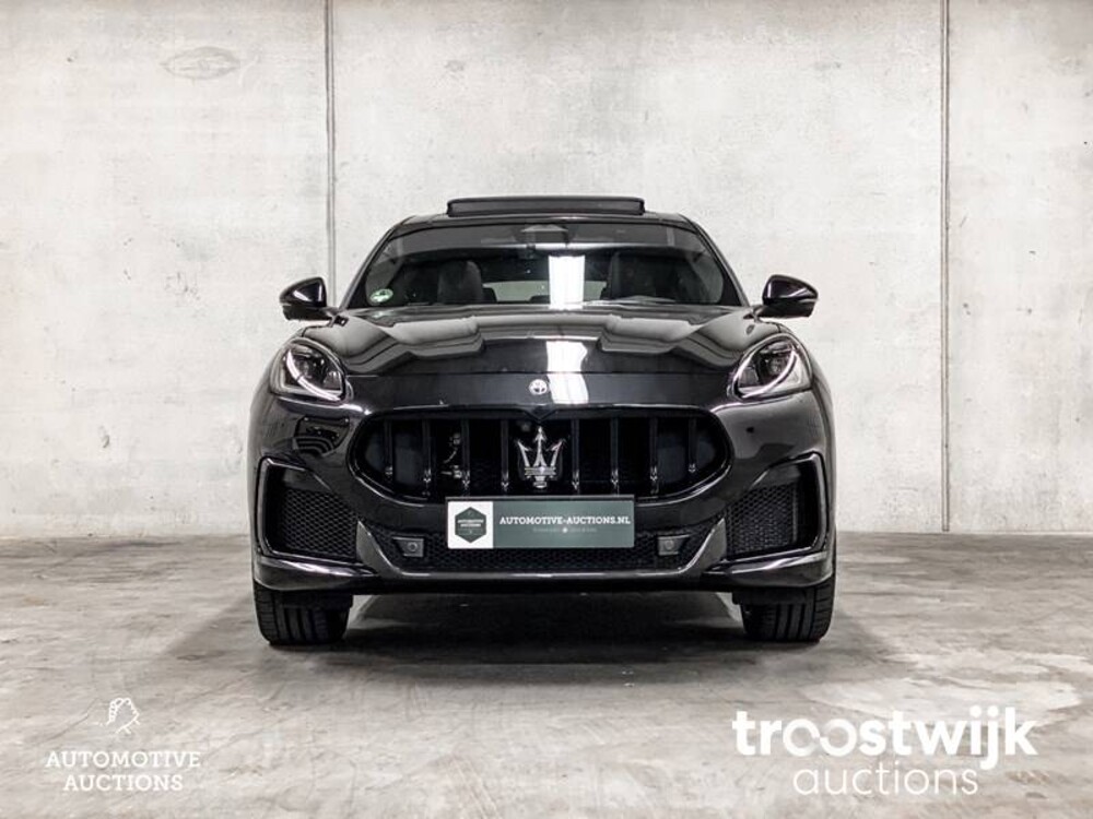 Maserati Grecale Trofeo 3.0 V6 531PS 2022 -Herstellergarantie-