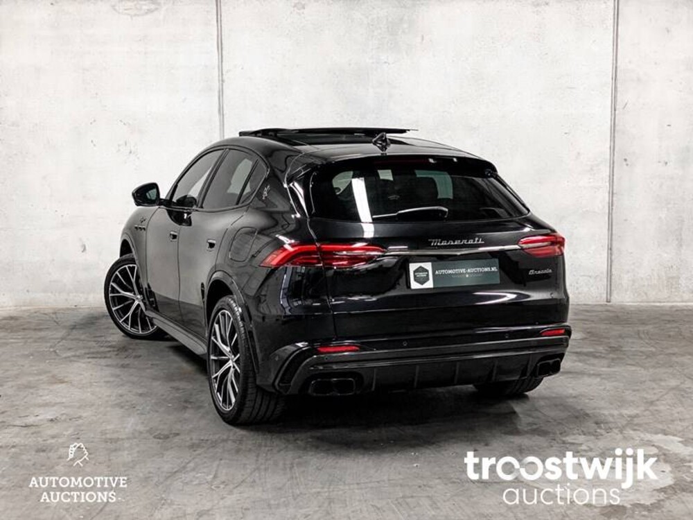 Maserati Grecale Trofeo 3.0 V6 531PS 2022 -Herstellergarantie-
