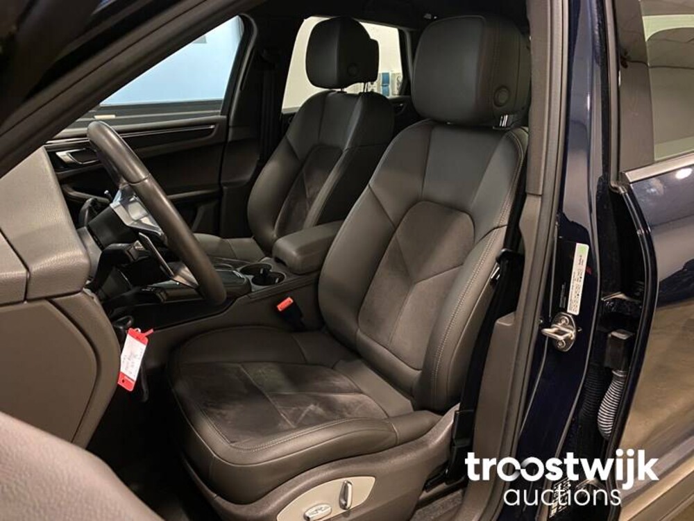 Porsche Macan 2.0 NEUE-MODELL 245PS 2019 -Orig.NL- G-357-FZ