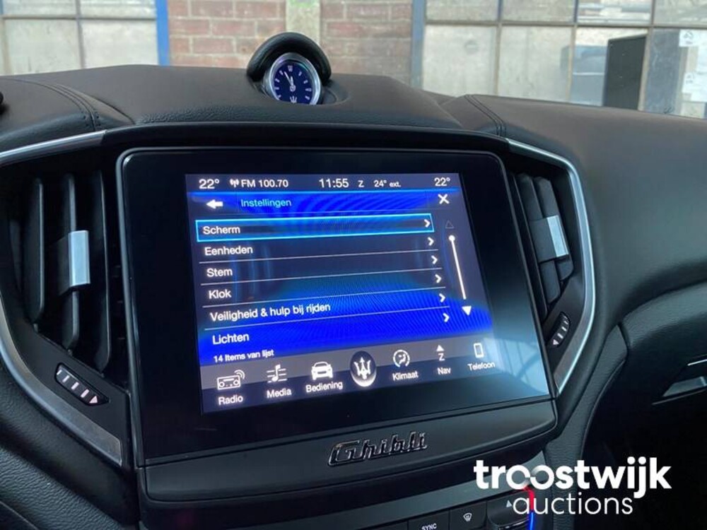 Maserati Ghibli 3.0 V6 D GranLusso 275PS 2017, S-521-NP