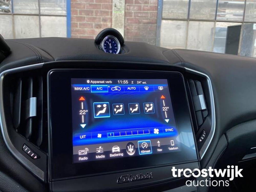 Maserati Ghibli 3.0 V6 D GranLusso 275PS 2017, S-521-NP