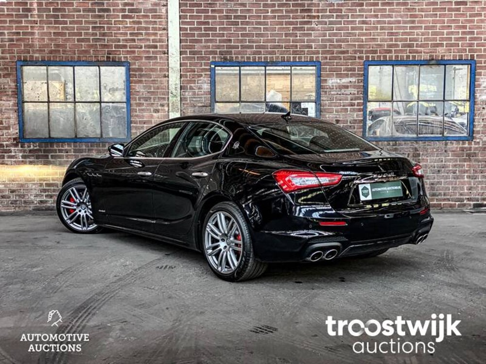 Maserati Ghibli 3.0 V6 D GranLusso 275PS 2017, S-521-NP