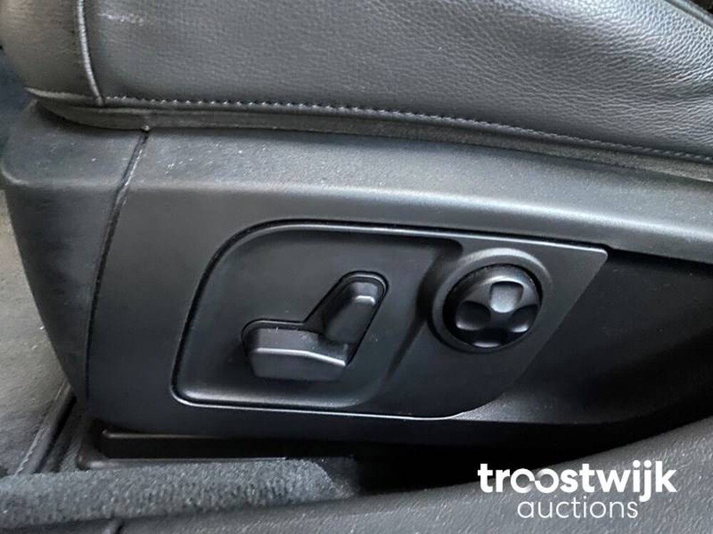 Maserati Ghibli 3.0 V6 D GranLusso 275PS 2017, S-521-NP