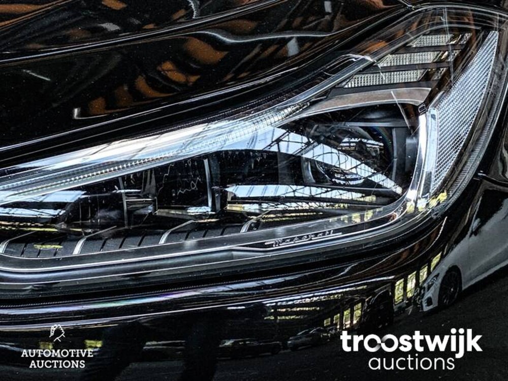 Maserati Ghibli 3.0 V6 D GranLusso 275PS 2017, S-521-NP