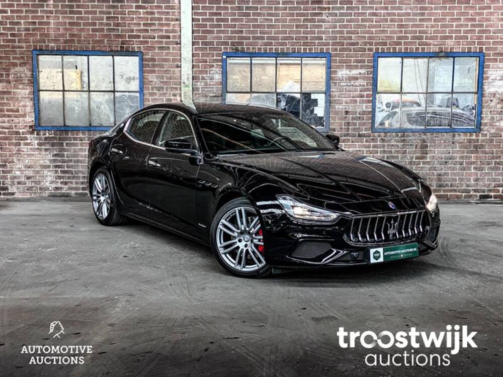 Maserati Ghibli 3.0 V6 D GranLusso 275PS 2017, S-521-NP