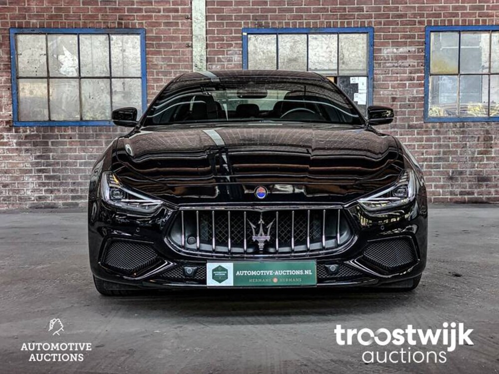 Maserati Ghibli 3.0 V6 D GranLusso 275PS 2017, S-521-NP