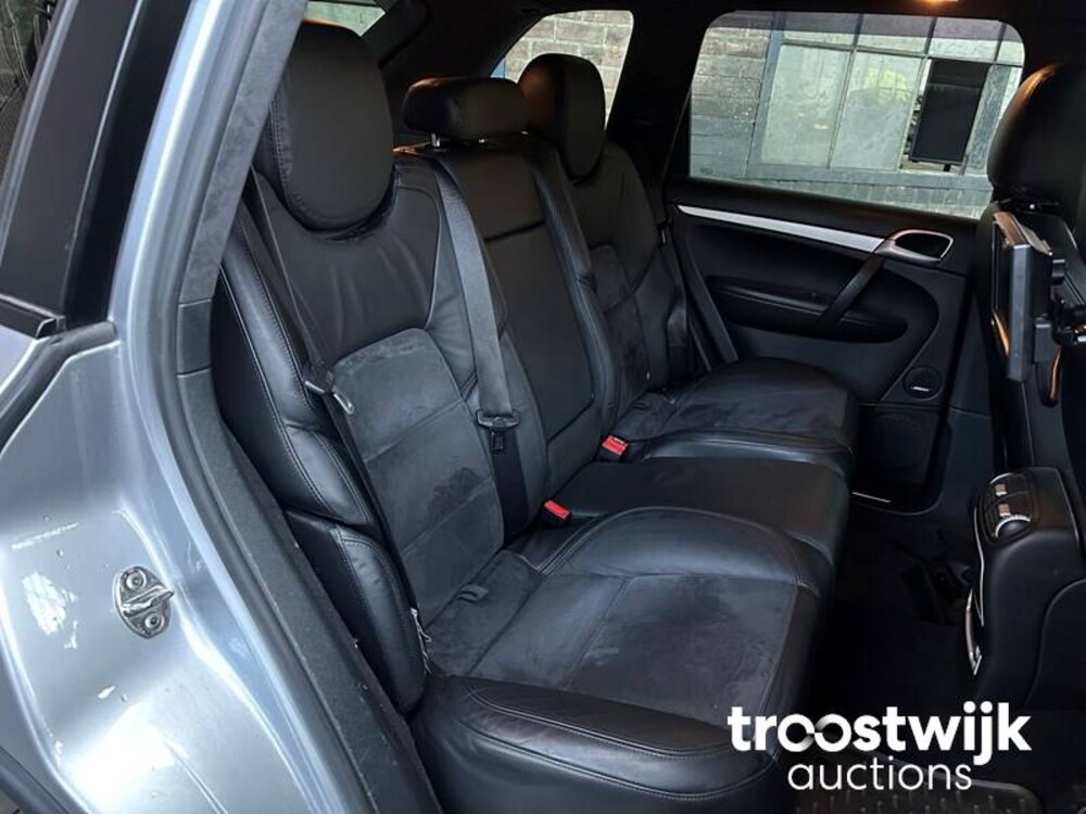 Porsche Cayenne GTS 4.8 V8 405PS 2009