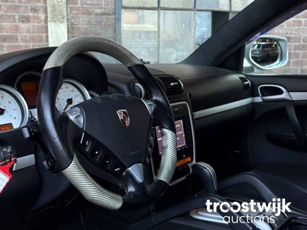 Porsche Cayenne GTS 4.8 V8 405PS 2009