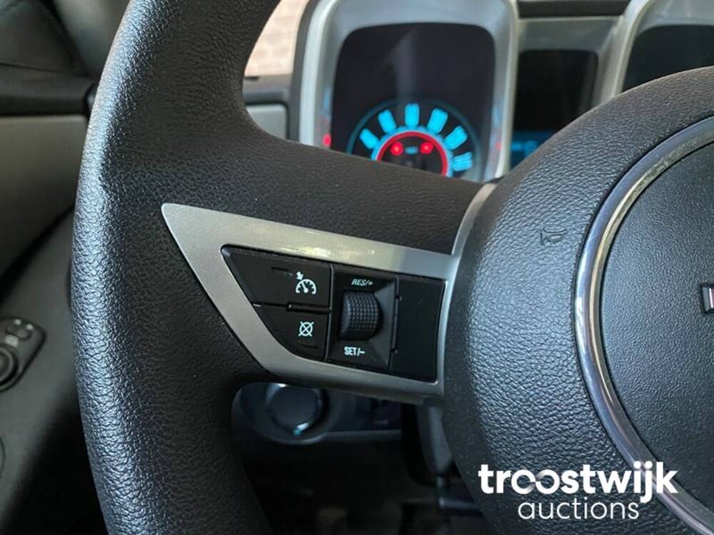 Chevrolet Camaro LS 3.6 V6 328PS 2010