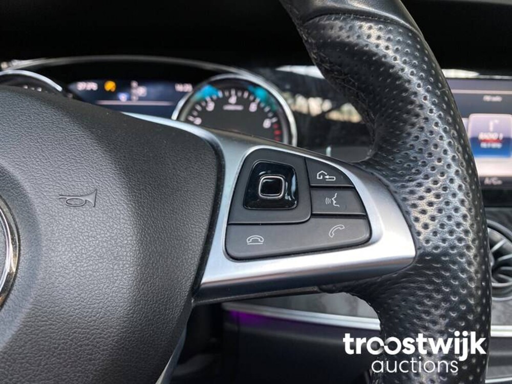 Mercedes-Benz E200 25th Anniversary Edition E-klasse Cabriolet 184PS 2017, K-100-KP