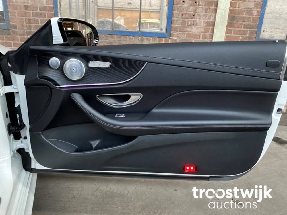 Mercedes-Benz E200 25th Anniversary Edition E-klasse Cabriolet 184PS 2017, K-100-KP