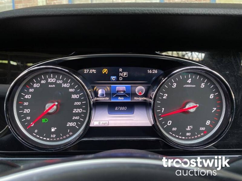 Mercedes-Benz E200 25th Anniversary Edition E-klasse Cabriolet 184PS 2017, K-100-KP