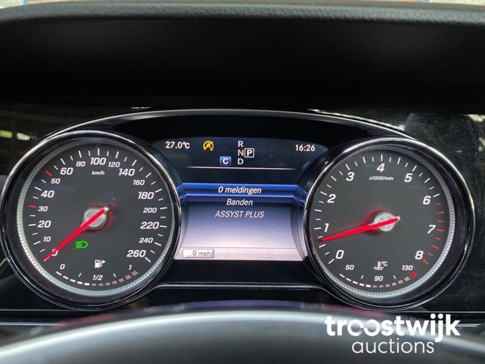 Mercedes-Benz E200 25th Anniversary Edition E-klasse Cabriolet 184PS 2017, K-100-KP