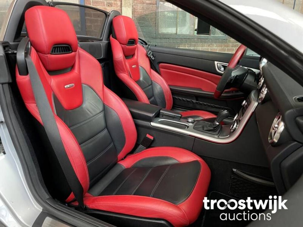 Mercedes-Benz SLK55 AMG 5.5 V8 421PS 2012 -Orig. NL-, 46-XVK-7