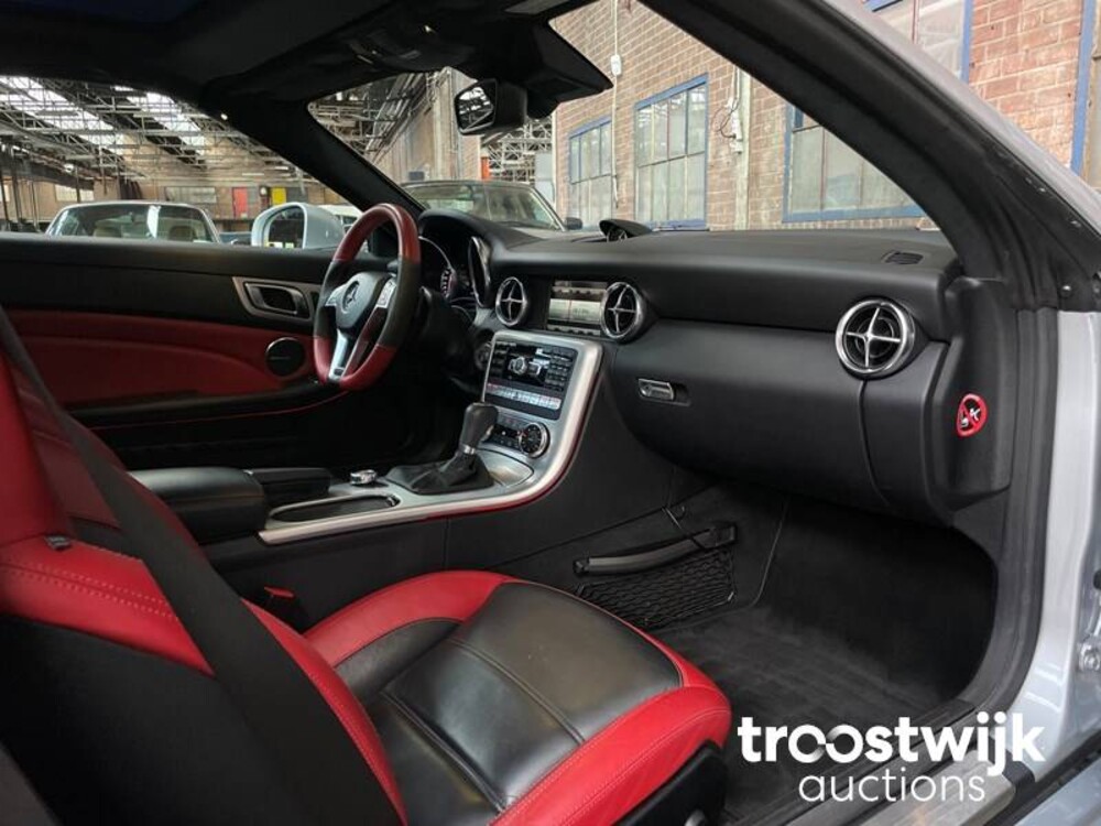Mercedes-Benz SLK55 AMG 5.5 V8 421PS 2012 -Orig. NL-, 46-XVK-7