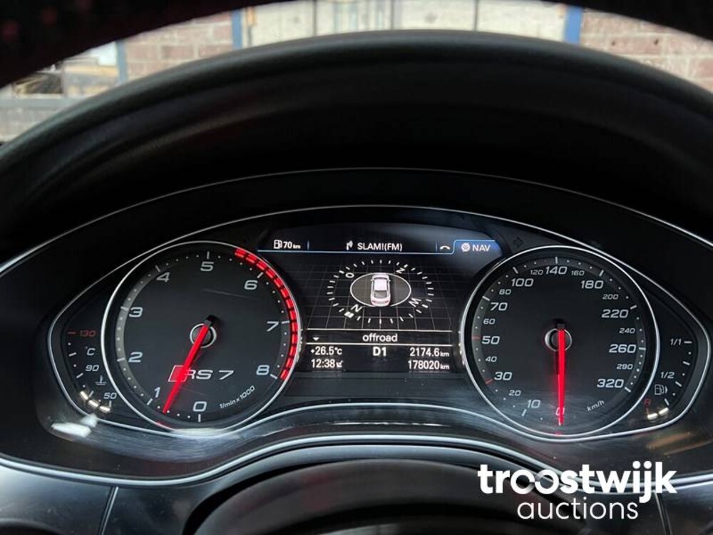 Audi RS7 Sportback 4.0 TFSI Quattro Pro Line plus 750 PS MTM Milltek 2013, 9-TVR-60