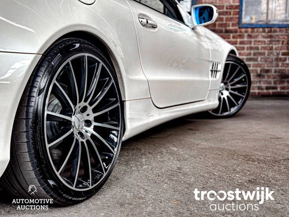 Mercedes-Benz SL500 5.5 V8 SL-Klasse 388PS 2010