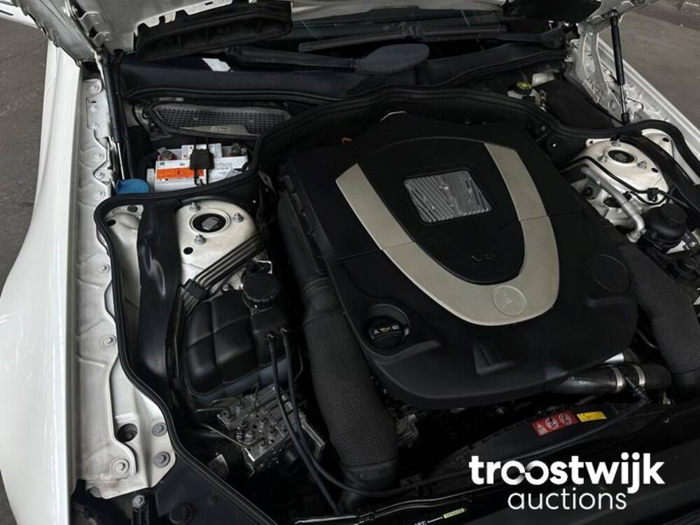 Mercedes-Benz SL500 5.5 V8 SL-Klasse 388PS 2010