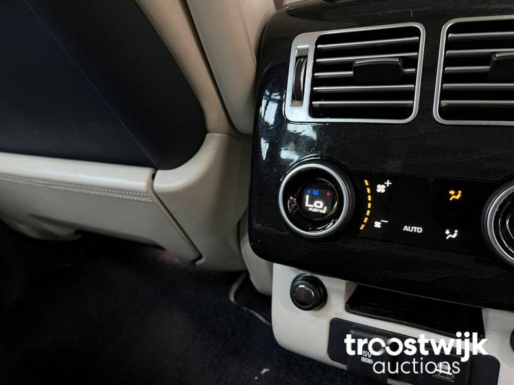 Land Rover Range Rover 4.4 SDV8 Autobiography Dynamic FACELIFT 340PS 2018, J-073-PS