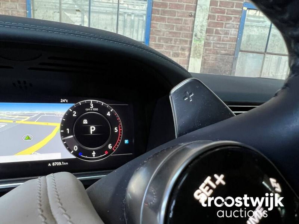 Land Rover Range Rover 4.4 SDV8 Autobiography Dynamic FACELIFT 340PS 2018, J-073-PS