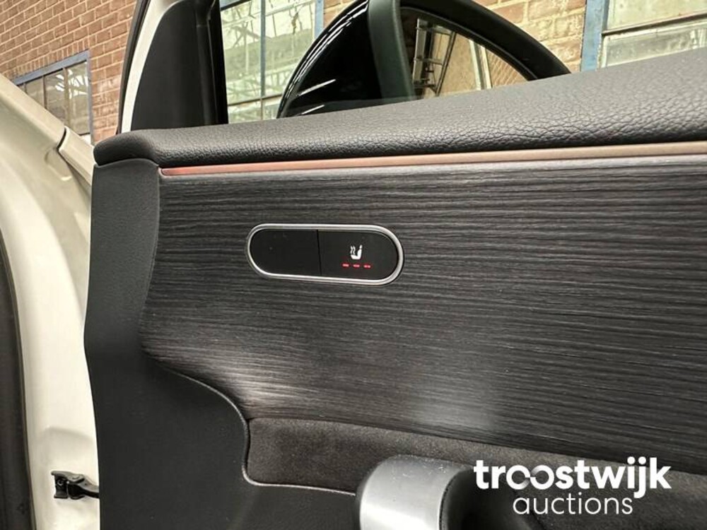 Mercedes-Benz A35 AMG 4Matic A-klasse 306 PS 2019, R-560-FT