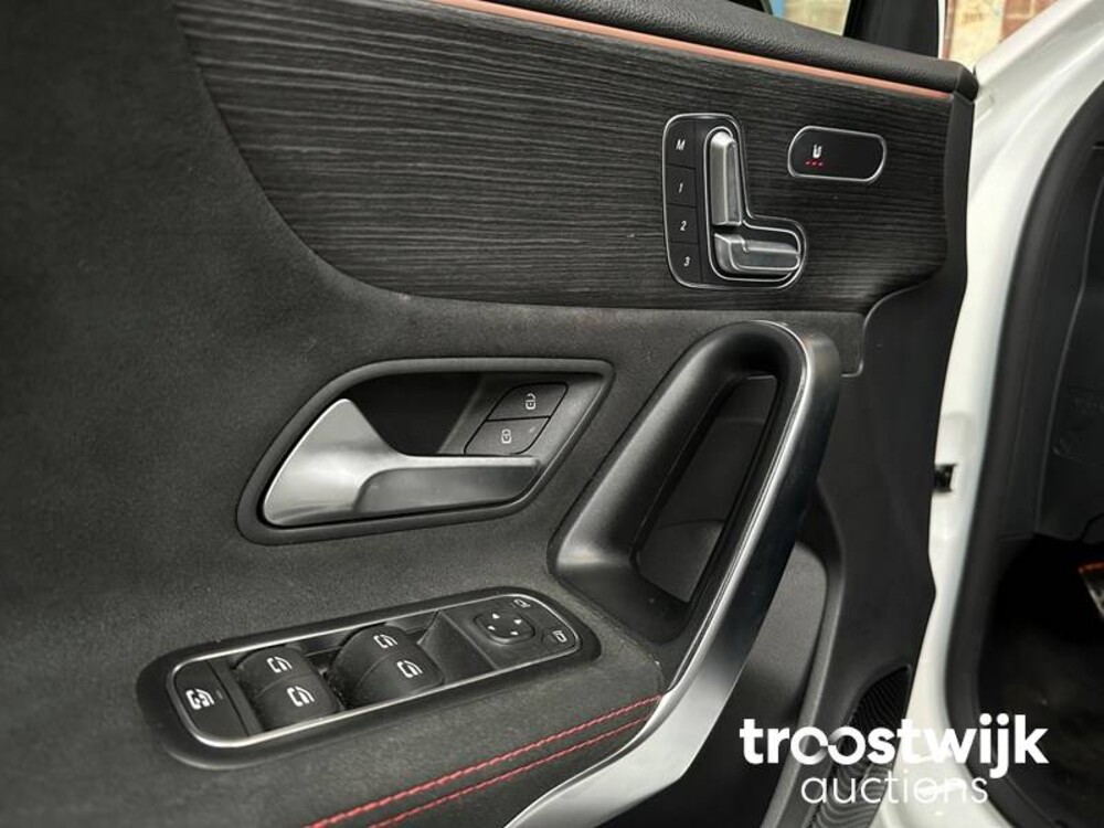 Mercedes-Benz A35 AMG 4Matic A-klasse 306 PS 2019, R-560-FT