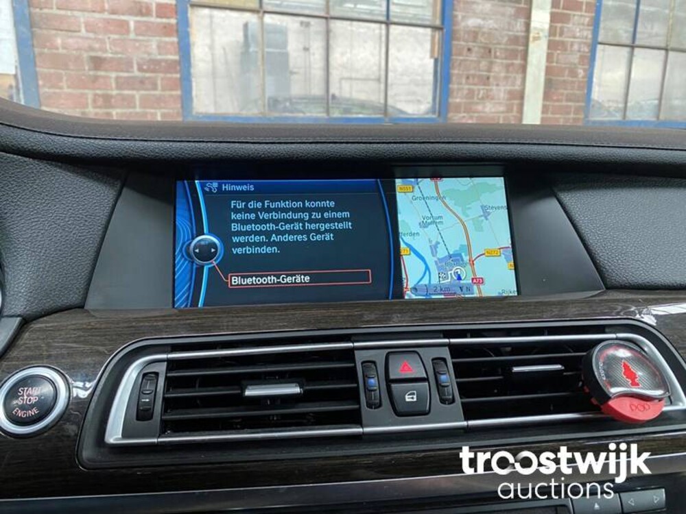 BMW 750 IL Active Hybrid 7er 465 PS 2012