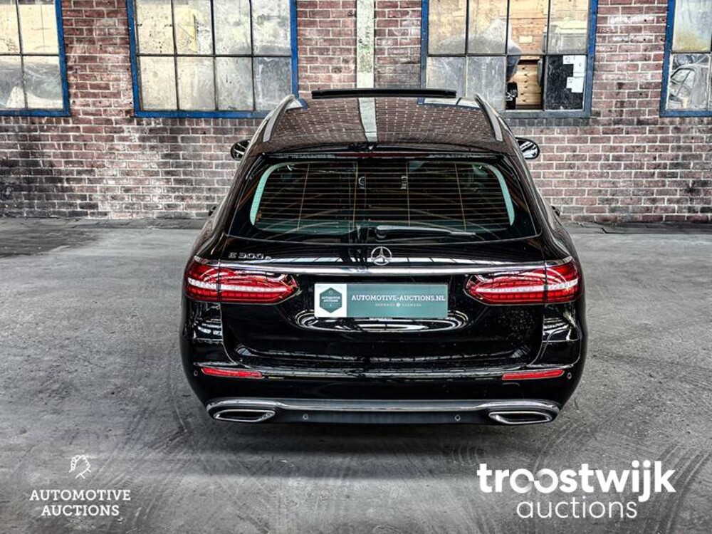 Mercedes-Benz E300e Estate Exclusive E-Klasse 211 PS 2021