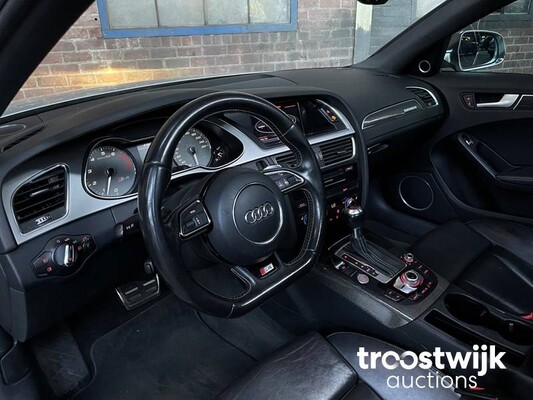 Audi S4 Turbocharged V6 Premium Plus  340pk 2012