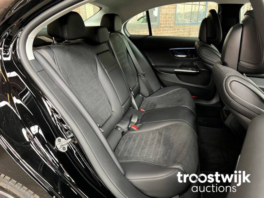 Mercedes-Benz C180 AMG Line Mild Hybrid Neu-Modell 170PS 2022 -Herstellergarantie- C-Klasse, R-013-TS